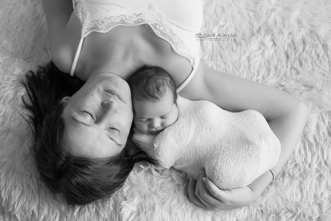 sesion-familar-newborn-recin-nacido-lleida_MG_1430