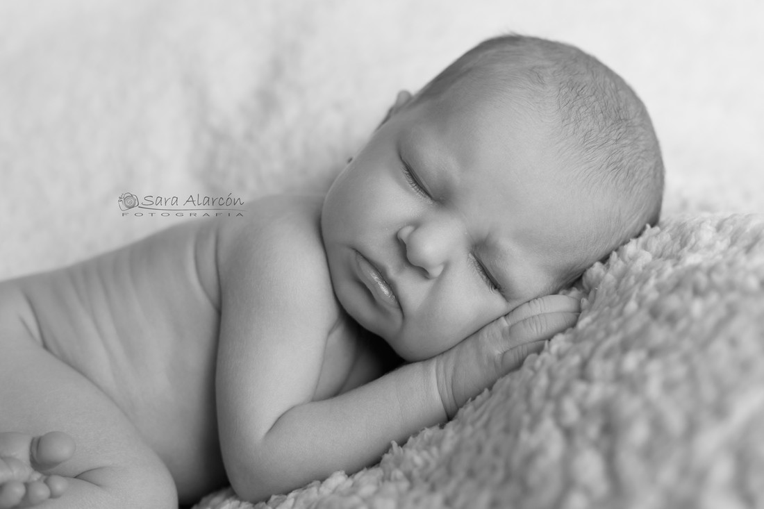 sesion-recien-nacido-lleida-balaguer-newborn_MG_5126