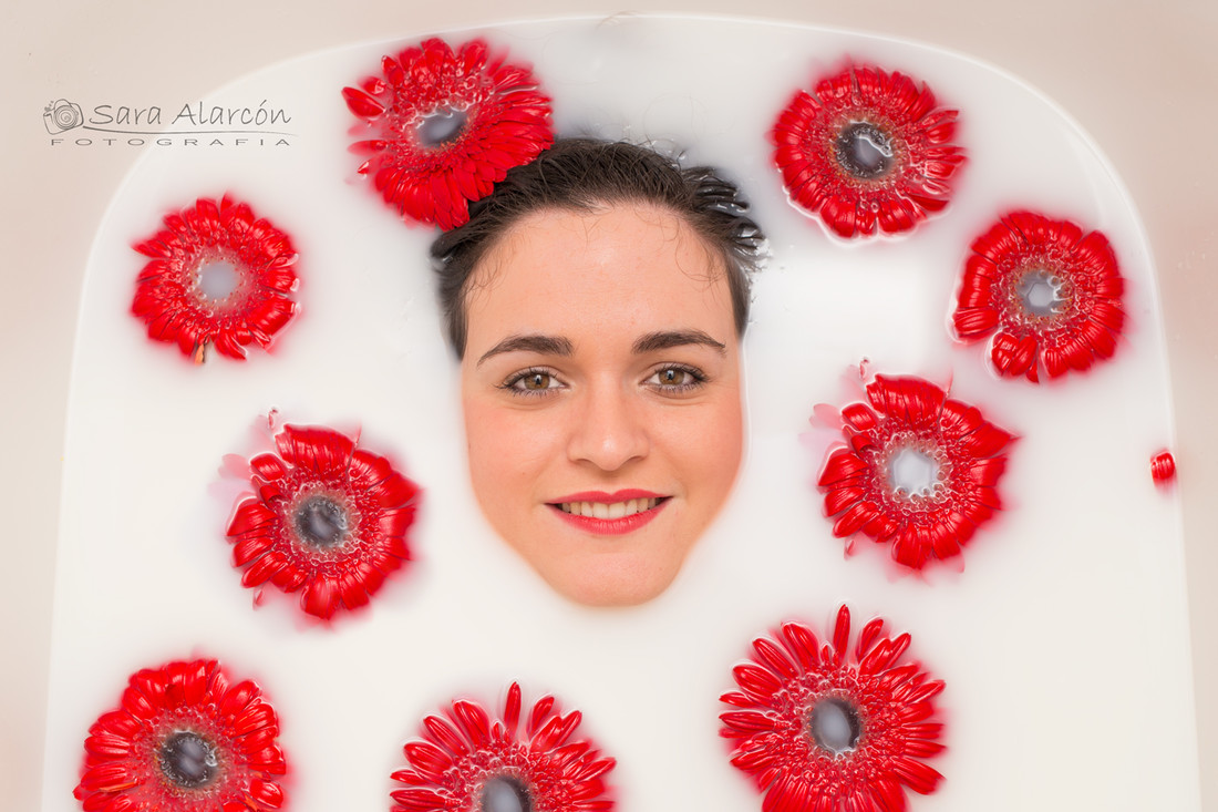 sesion-de-fotos-embarazo-bañera-de-leche-lleida-balaguer-españa_MG_9673