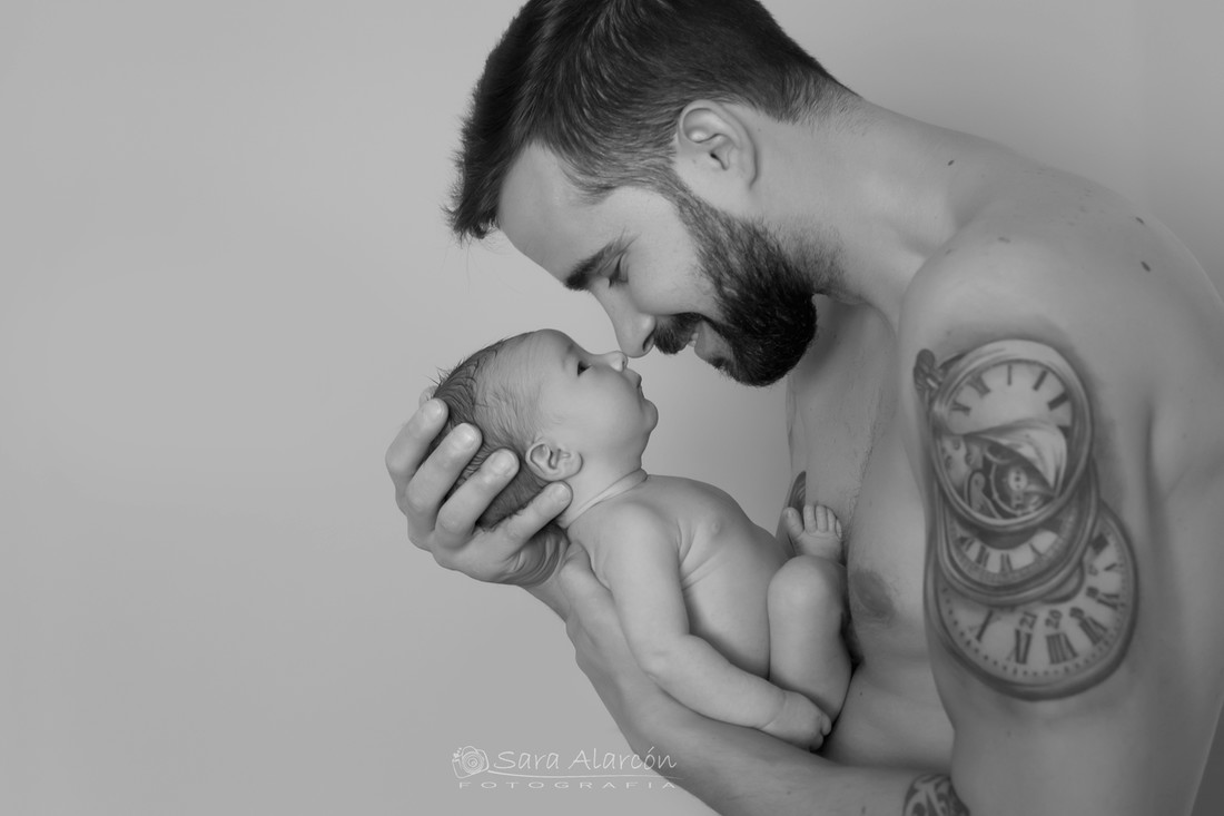 sesion-recien-nacido-newborn-en-lleida-Balaguer-Fotograf-de-lleida_MG_2326