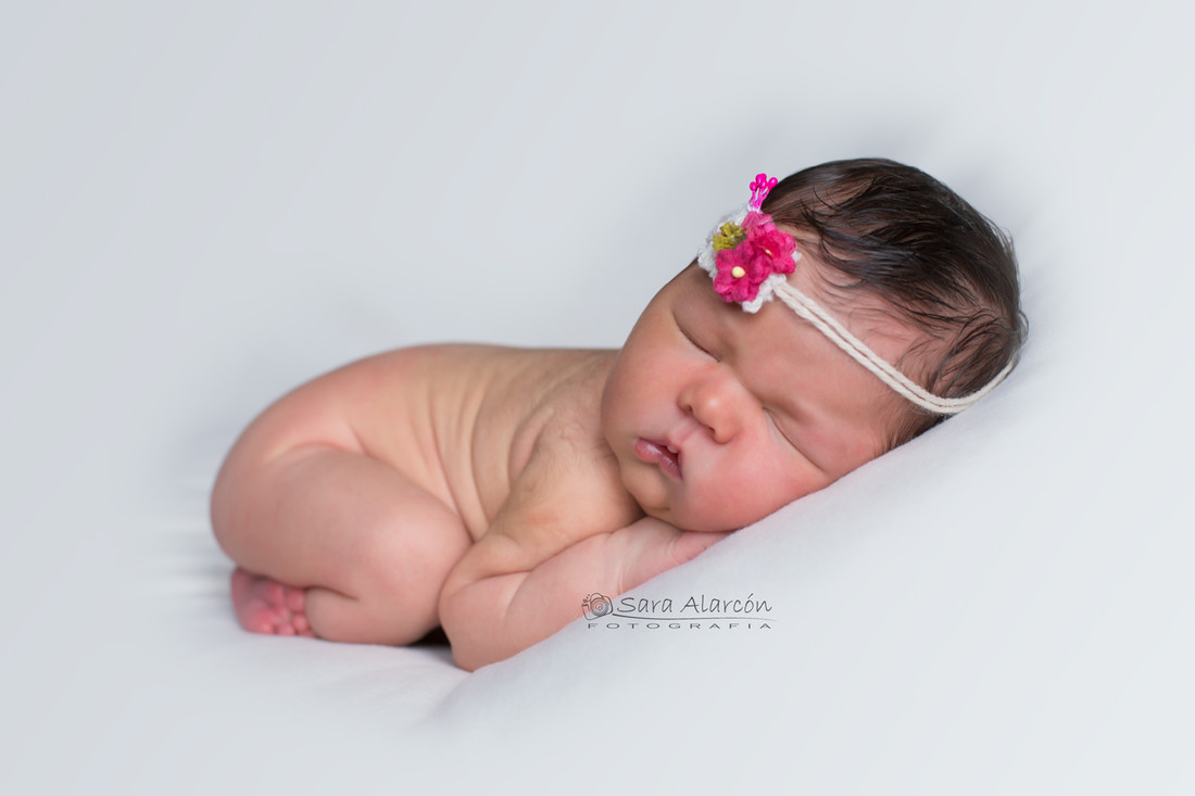 sesion-de-fotos-recien-nacido-newborn-en-lleida-fotografo-de-lleida_MG_3440