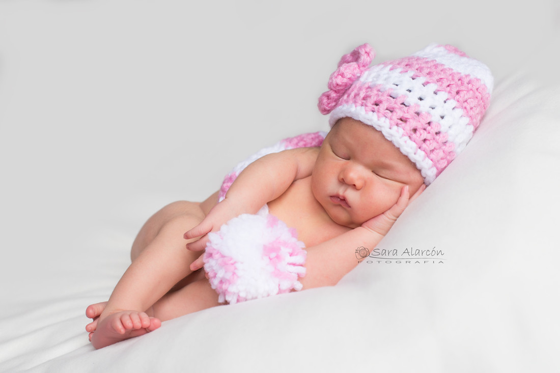 sesion-de-fotos-recien-nacido-newborn-en-lleida-fotografo-de-lleida_MG_3522