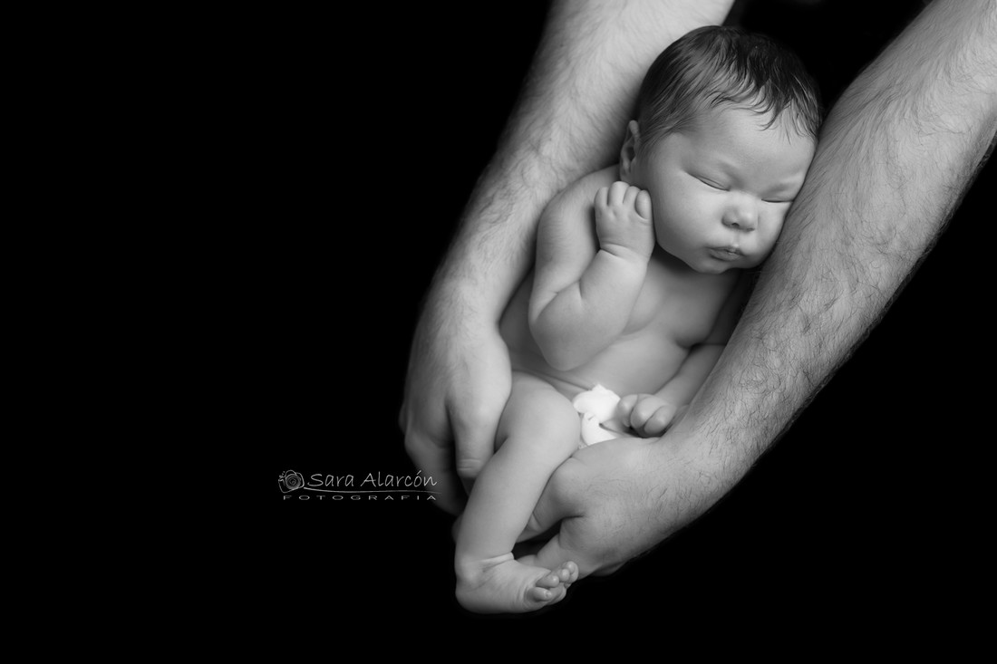 sesion-de-fotos-recien-nacido-newborn-en-lleida-fotografo-de-lleida_MG_3560