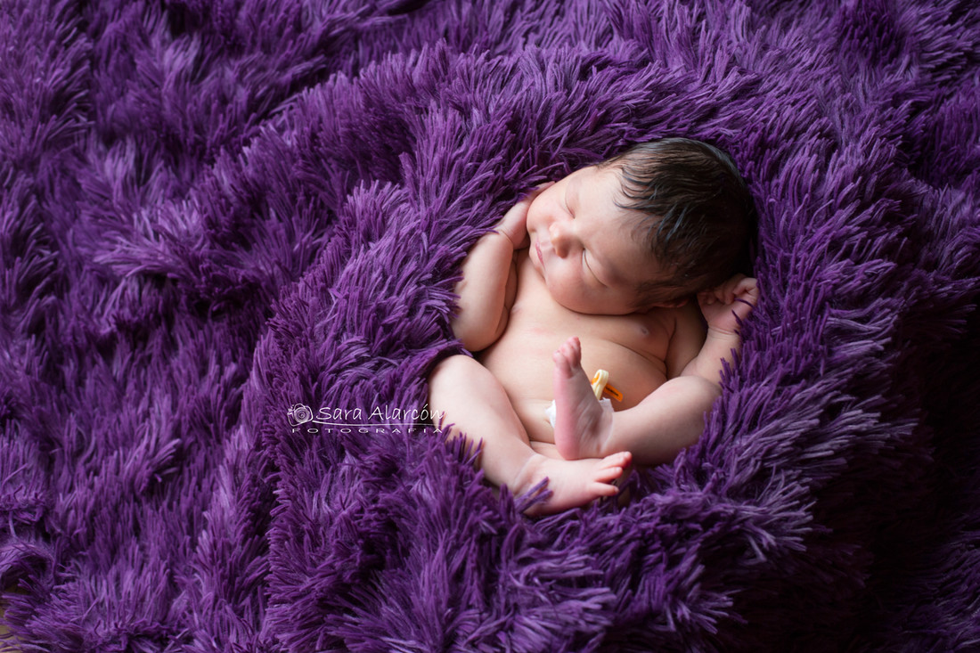 sesion-de-fotos-recien-nacido-newborn-en-lleida-fotografo-de-lleida_MG_3571