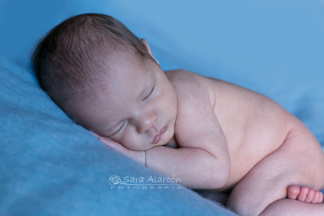sesion-newborn-en-lleida-recien-nacido_MG_5553