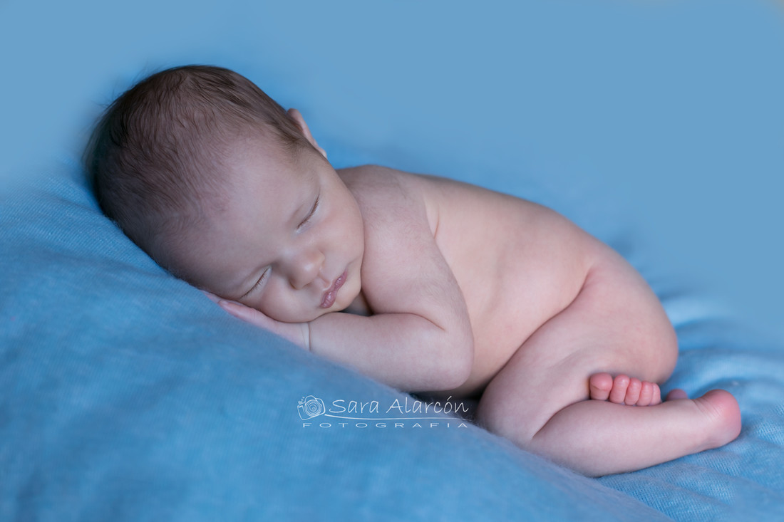 sesion-newborn-en-lleida-recien-nacido_MG_5556