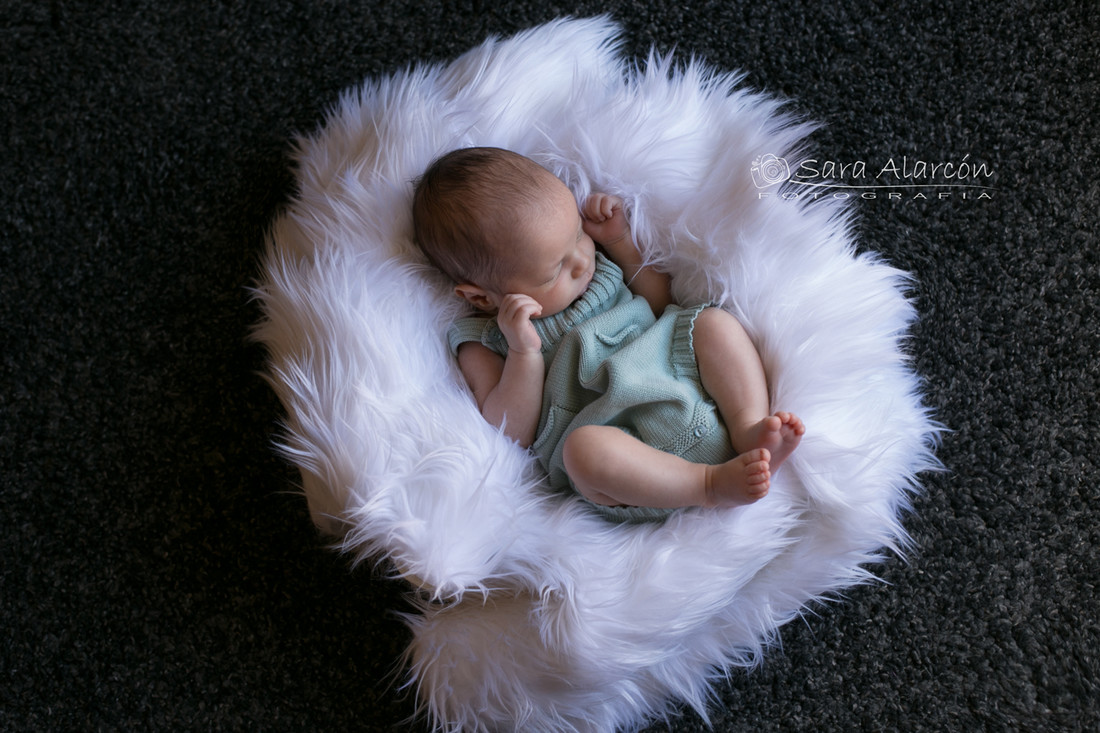 sesion-newborn-en-lleida-recien-nacido_MG_5582