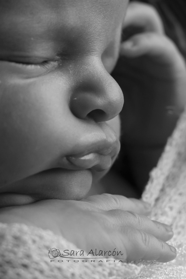 sesion-newborn-en-lleida-recien-nacido_MG_5617
