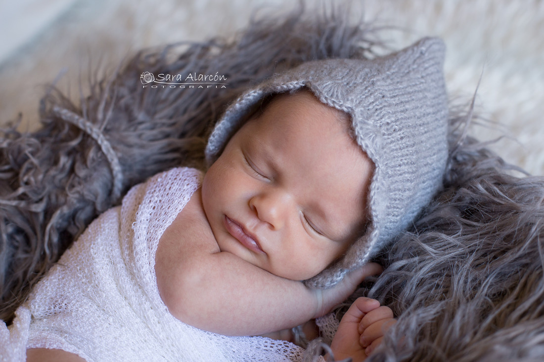 sesion-newborn-en-lleida-recien-nacido_MG_5646