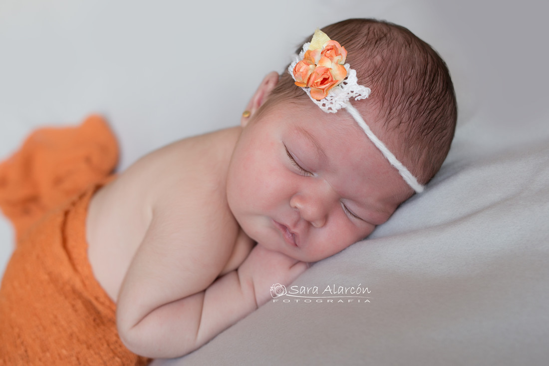 fotografa-enpecializada-en-newborn-en-lleida-sesion-newborn-en-lleida_MG_6788