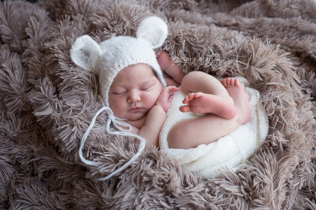 fotografa-enpecializada-en-newborn-en-lleida-sesion-newborn-en-lleida_MG_6827