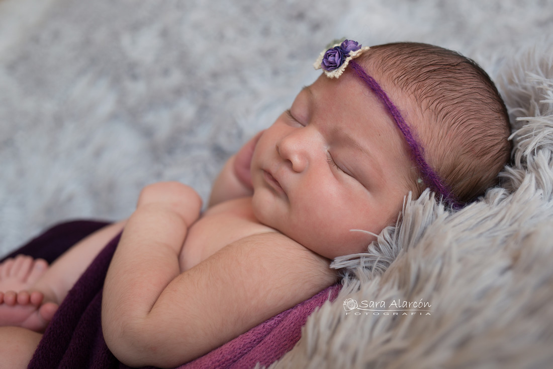 fotografa-enpecializada-en-newborn-en-lleida-sesion-newborn-en-lleida_MG_6884