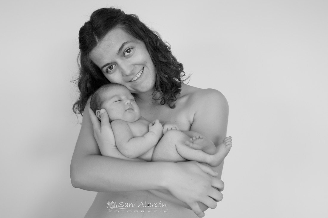fotografa-enpecializada-en-newborn-en-lleida-sesion-newborn-en-lleida_MG_6998