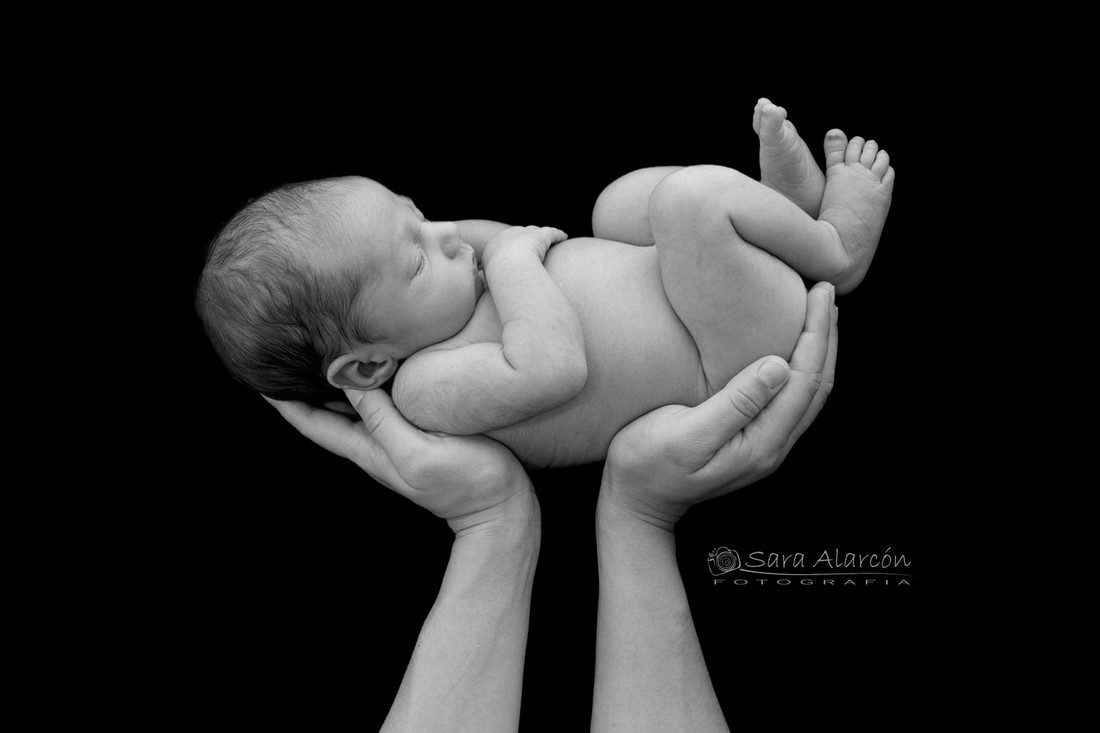 sesion-fotos-recien-nacido-newborn-lleida-balaguer-tarrega-mollerussa_MG_8021-bn