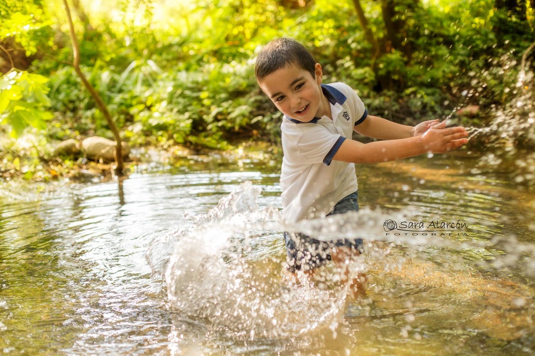 sesion-familiar-en-el-agua-balaguer-lleida_MG_7488-