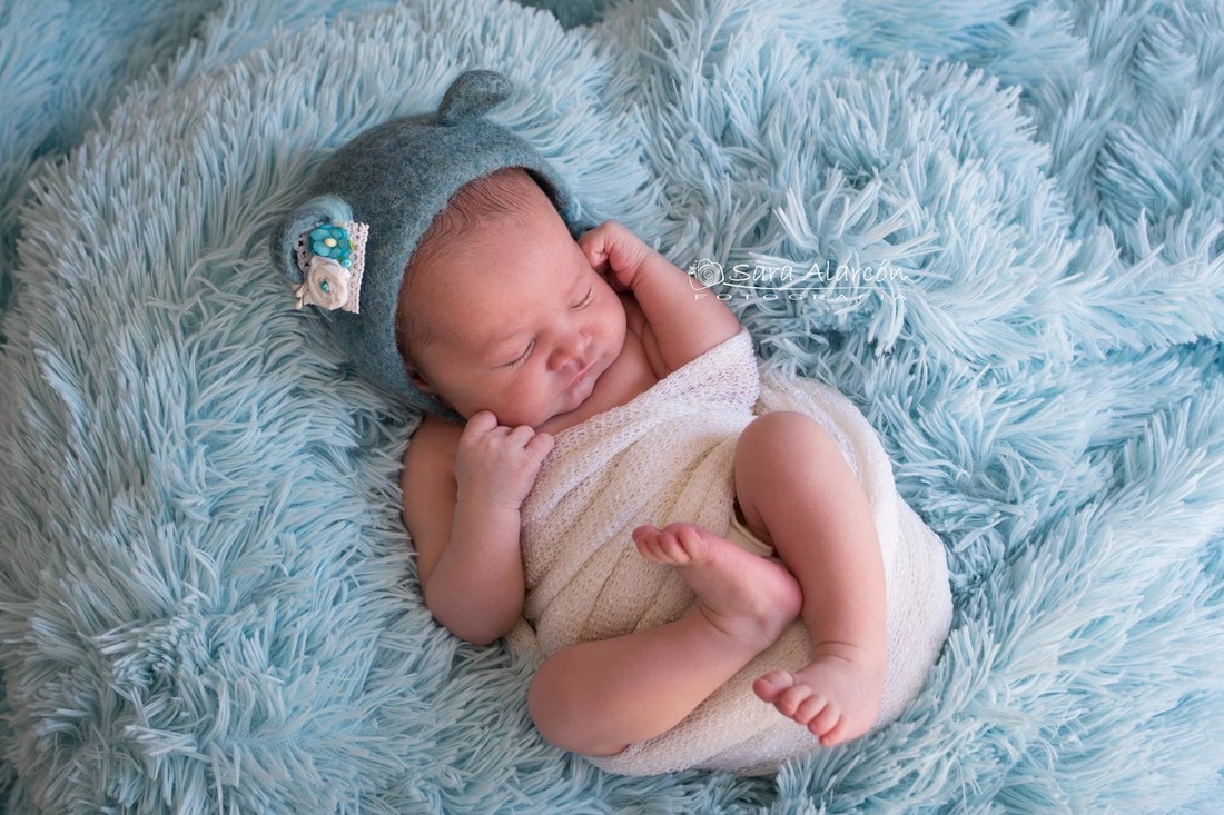 fotografa-especializada-en-newborn-recien-nacido-en-lleida_MG_4388