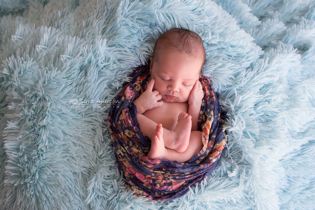 fotografa-especializada-en-newborn-recien-nacido-en-lleida_MG_4422