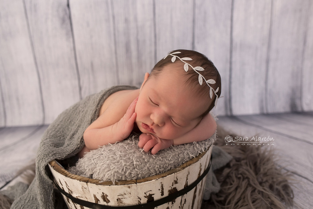 fotografos-de-recien-nacidos-newborn-en-lleida_MG_4871