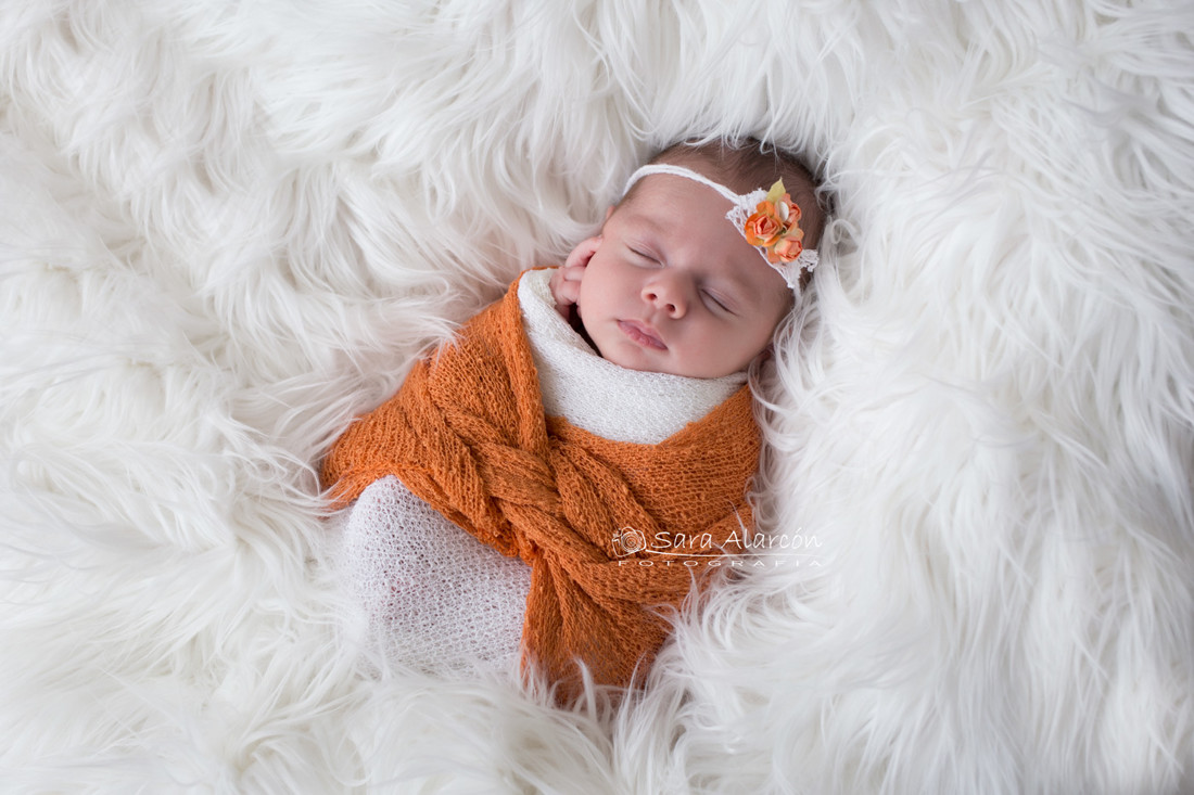 Fotografa-de-recien-nacidos-newborn-en-lleida-especialista-en-newborn_MG_6745